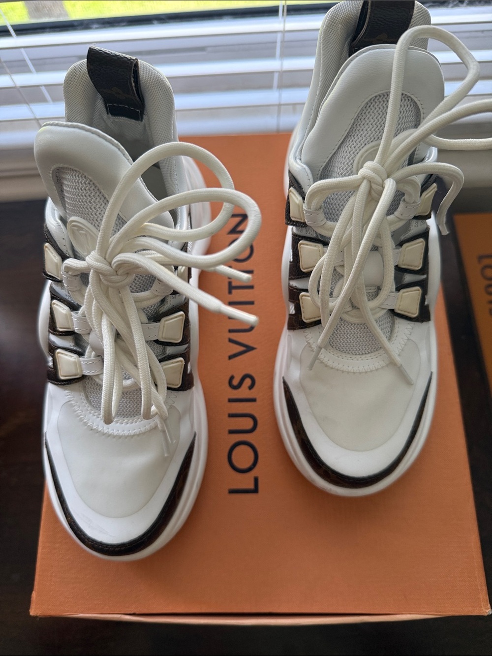 Louis Vuitton White Sneakers with Black Accents